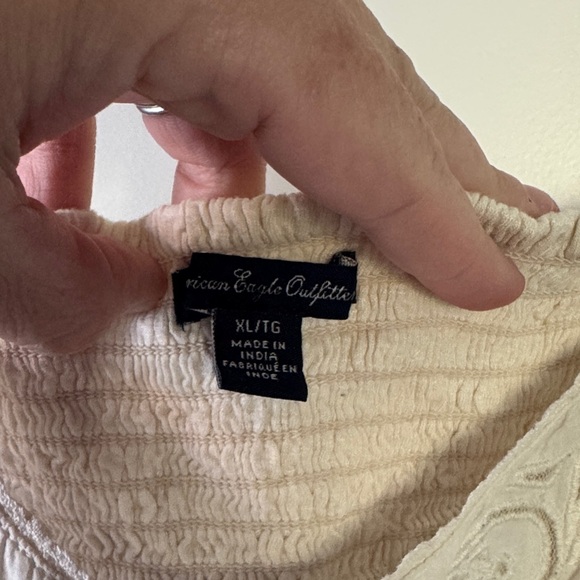 American Eagle Outfitters Cream Embroidered Camisole / A58 - Picture 4 of 4
